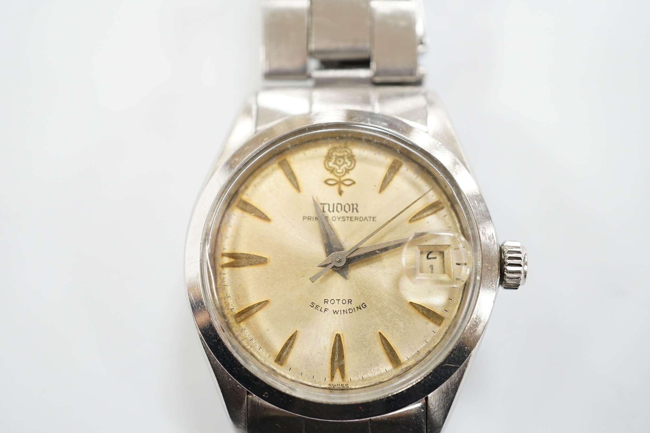 A gentleman's stainless steel Tudor Prince Oysterdate automatic wrist watch, on a stainless steel Rolex bracelet, case diameter 35mm.